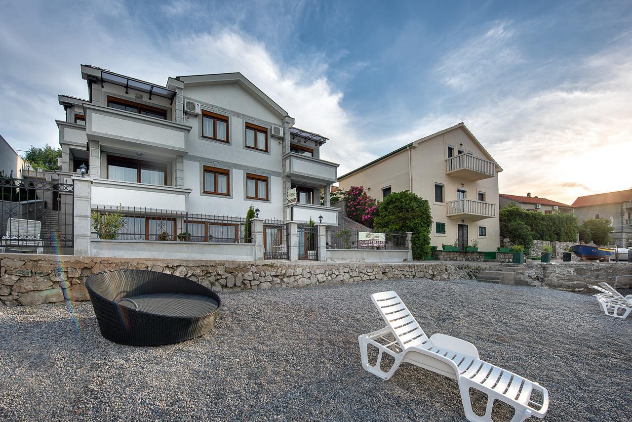 Santorini Apart Krasići Exteriér fotografie