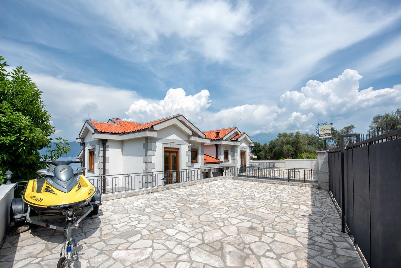 Santorini Apart Krasići Exteriér fotografie